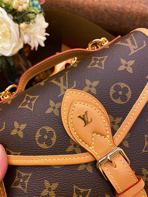 lv 美国 官网 价格|Women's Designer Bags & Purses .